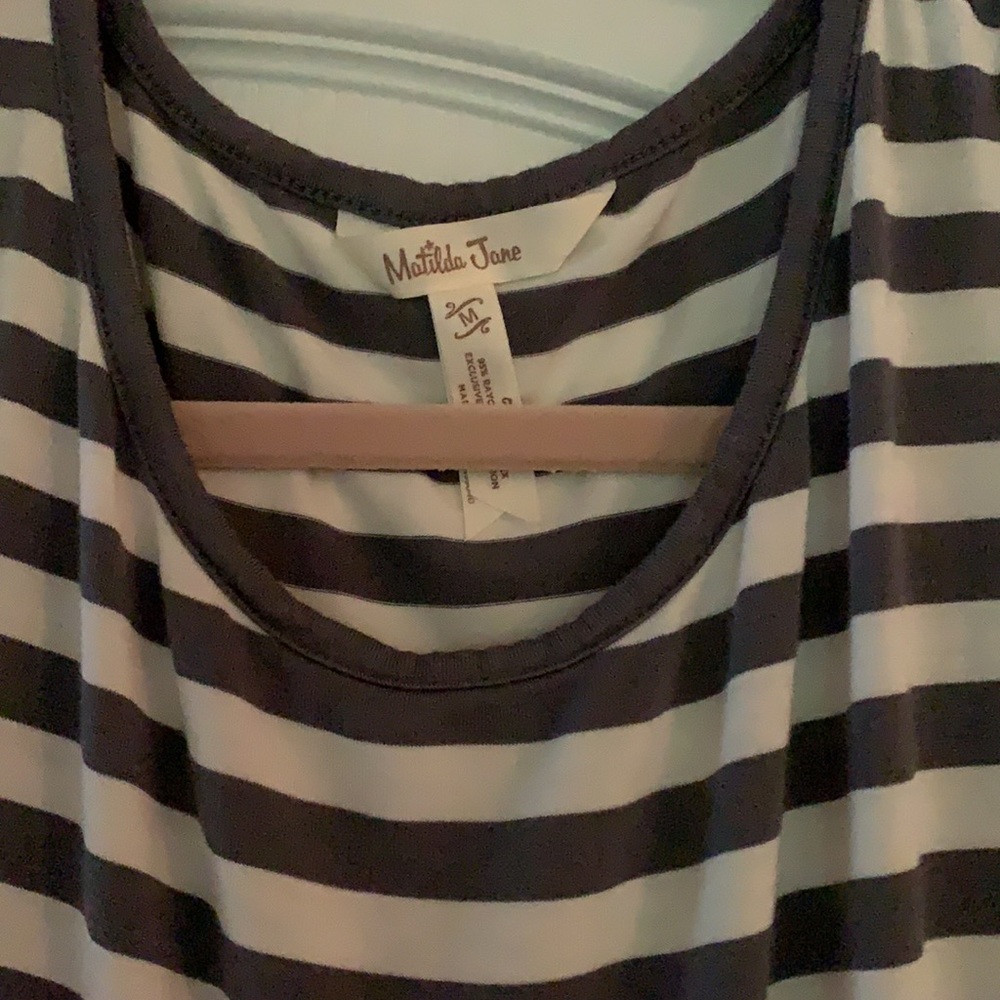 Matilda Jane ladies shirt, like new, size M - Picture 2 of 4
